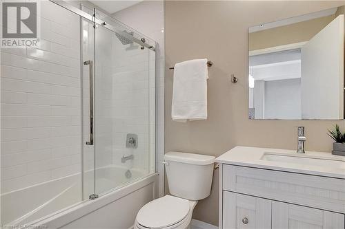 60 Charles Street Unit# 2403, Kitchener, ON - Indoor Photo Showing Bathroom