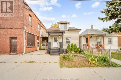 1018 Cataraqui Street, Windsor, ON - Outdoor With Facade