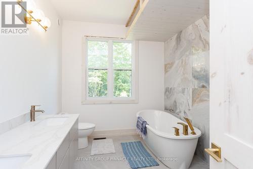 Lot 21 Ellwood Crescent, Galway-Cavendish And Harvey, ON - Indoor Photo Showing Bathroom