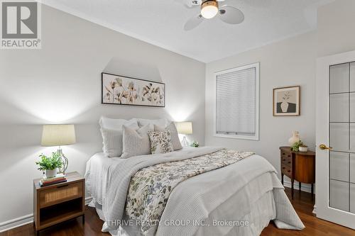 469 Rosecliffe Terrace, London, ON - Indoor Photo Showing Bedroom