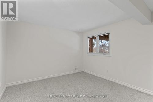 469 Rosecliffe Terrace, London, ON - Indoor Photo Showing Other Room