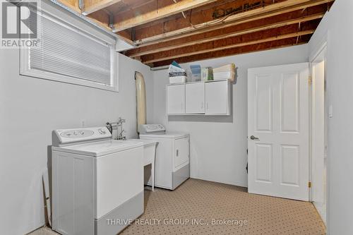 469 Rosecliffe Terrace, London, ON - Indoor Photo Showing Laundry Room