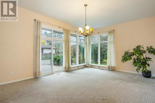 1208 Guildwood Boulevard, London, ON - Indoor Photo Showing Other Room