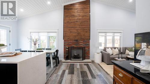 605 Lakeshore Road, Sarnia, ON - Indoor Photo Showing Living Room With Fireplace