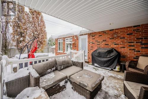 6 Abraham Drive N, Stratford, ON -  Photo Showing Living Room