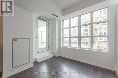 818 - 75 East Liberty Street, Toronto, ON - Indoor Photo Showing Other Room