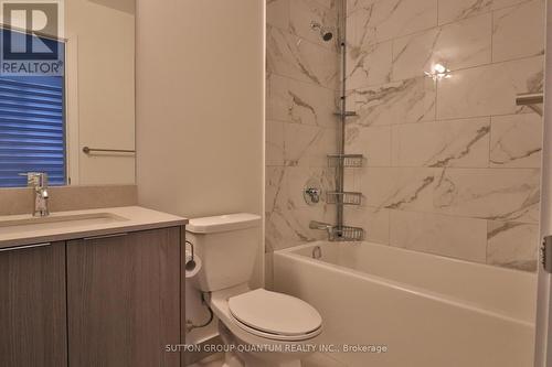 2202 - 38 Forest Manor Road, Toronto, ON - Indoor Photo Showing Bathroom