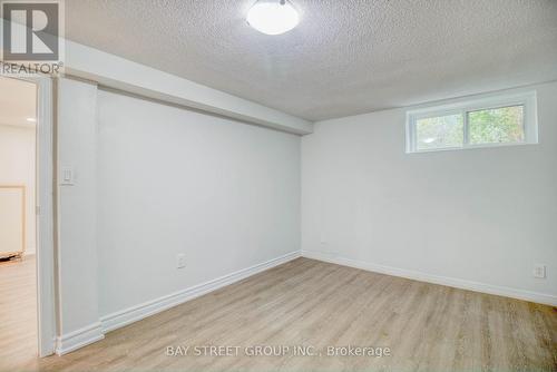 65 Davis Road, Aurora, ON - Indoor Photo Showing Other Room