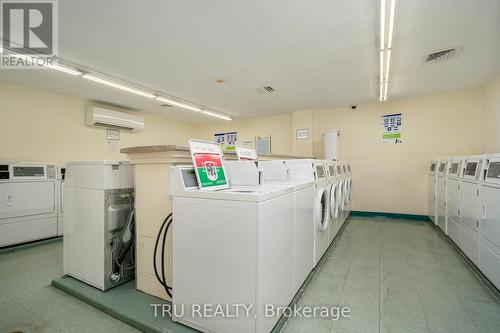 Ph8 - 900 Dynes Road, Ottawa, ON - Indoor Photo Showing Laundry Room