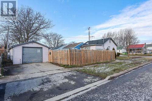 6096 Skinner Street, Niagara Falls (217 - Arad/Fallsview), ON - Outdoor