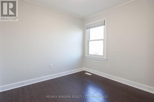 6096 Skinner Street, Niagara Falls (217 - Arad/Fallsview), ON - Indoor Photo Showing Other Room