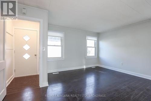 6096 Skinner Street, Niagara Falls (217 - Arad/Fallsview), ON - Indoor Photo Showing Other Room