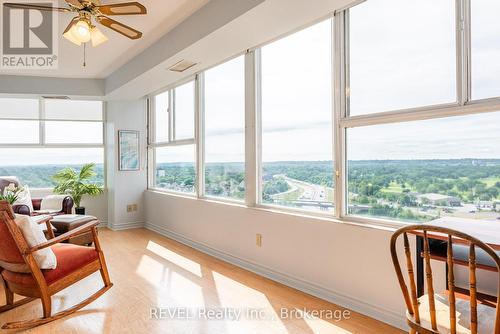 Ph 4 - 7 Gale Crescent, St. Catharines (450 - E. Chester), ON - Indoor Photo Showing Other Room