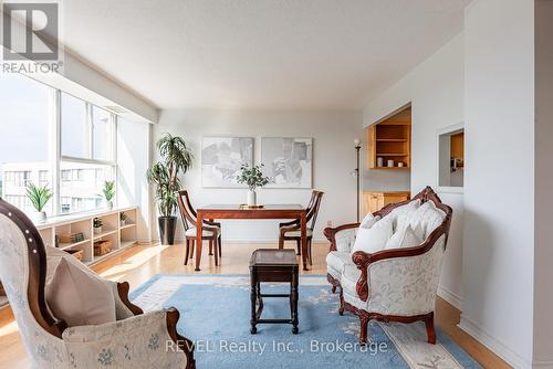 Ph 4 - 7 Gale Crescent, St. Catharines (450 - E. Chester), ON - Indoor Photo Showing Other Room