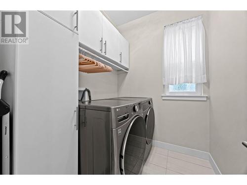 2045 Stagecoach Drive Unit# 108, Kamloops, BC - Indoor Photo Showing Laundry Room