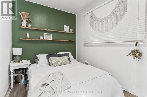 1179 Muskoka Road 117, Bracebridge (Macaulay), ON - Indoor Photo Showing Bedroom