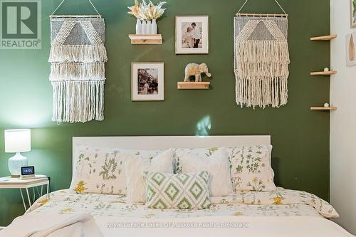 1179 Muskoka Road 117, Bracebridge (Macaulay), ON - Indoor Photo Showing Bedroom