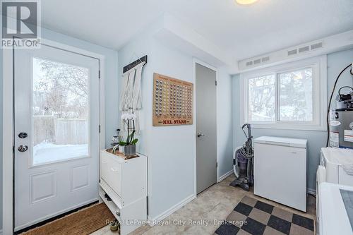 217 Bristol Street, Guelph (Downtown), ON - Indoor Photo Showing Laundry Room