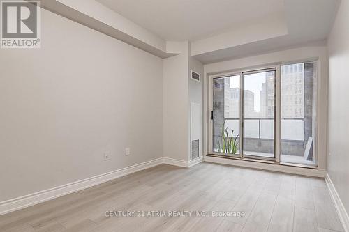 716 - 909 Bay Street, Toronto, ON - Indoor Photo Showing Other Room