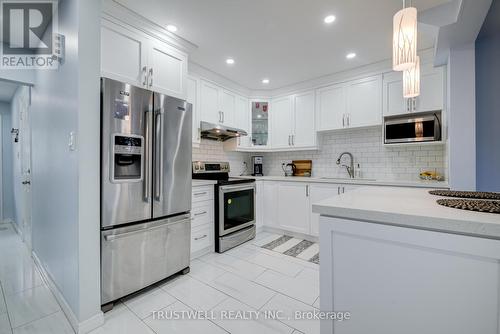 135 Laird Drive, Markham, ON - Indoor Photo Showing Kitchen With Stainless Steel Kitchen With Upgraded Kitchen