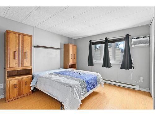 Chambre Ã  coucher principale - 127 2E Avenue O., Gatineau (Gatineau), QC - Indoor Photo Showing Bedroom