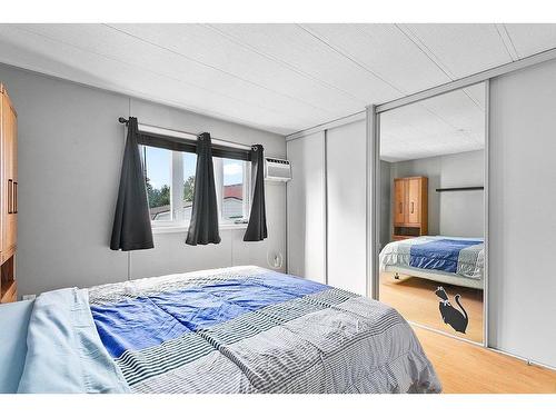 Chambre Ã  coucher principale - 127 2E Avenue O., Gatineau (Gatineau), QC - Indoor Photo Showing Bedroom