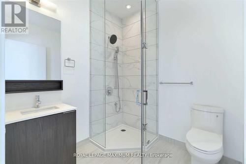 Ph10 - 898 Portage Parkway, Vaughan, ON - Indoor Photo Showing Bathroom