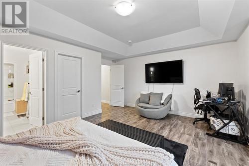 1176 Kamloops, Windsor, ON - Indoor Photo Showing Bedroom