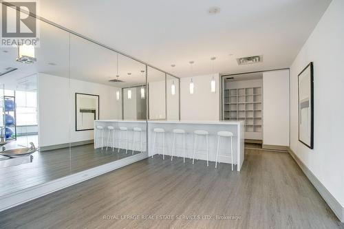 2601 - 510 Curran Place, Mississauga, ON - Indoor Photo Showing Kitchen