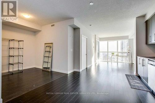 2601 - 510 Curran Place, Mississauga, ON - Indoor