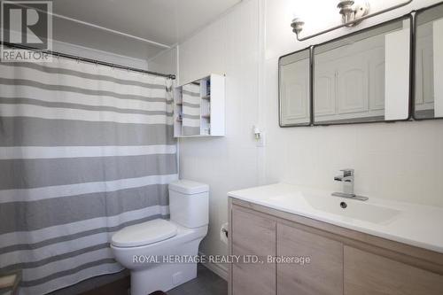 5 - 227 Big Hill Road, Leeds & The Thousand Islands, ON - Indoor Photo Showing Bathroom