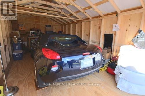 5 - 227 Big Hill Road, Leeds & The Thousand Islands, ON - Indoor Photo Showing Garage