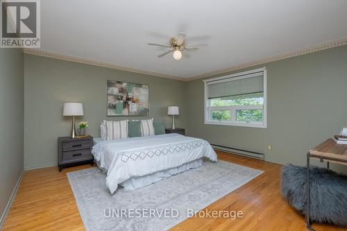 13074 Fallbrook Trail, Halton Hills, ON - Indoor Photo Showing Bedroom