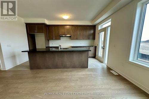 83 Picardy Drive, Hamilton, ON - Indoor Photo Showing Kitchen