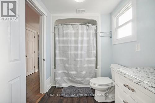 25 Rockwood Avenue, St. Catharines, ON - Indoor Photo Showing Bathroom