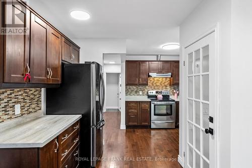 40 Athabasca Street, Oshawa (Donevan), ON - Indoor Photo Showing Kitchen With Stainless Steel Kitchen