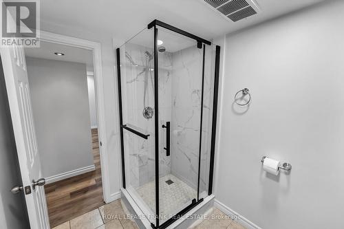 40 Athabasca Street, Oshawa (Donevan), ON - Indoor Photo Showing Bathroom