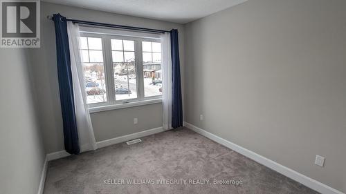 181 Bandelier Way S, Ottawa, ON - Indoor Photo Showing Other Room