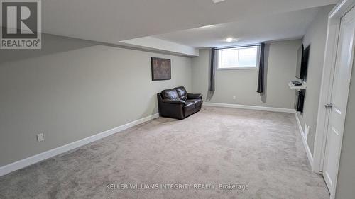 181 Bandelier Way S, Ottawa, ON - Indoor