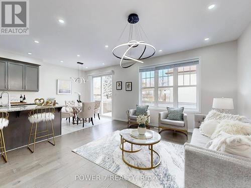 3479 Eternity Way, Oakville, ON - Indoor Photo Showing Living Room