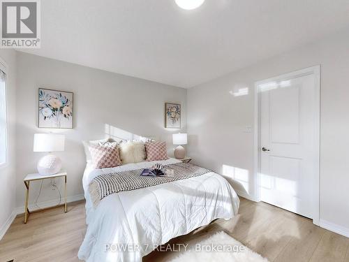 3479 Eternity Way, Oakville, ON - Indoor Photo Showing Bedroom