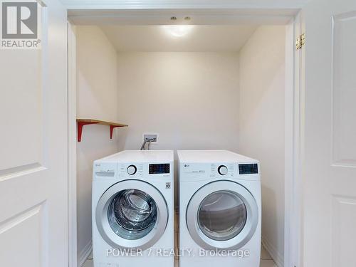 3479 Eternity Way, Oakville, ON - Indoor Photo Showing Laundry Room