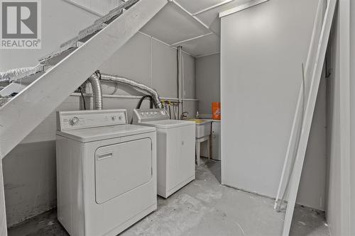 13 Fourth Street, Mount Pearl, NL - Indoor Photo Showing Laundry Room