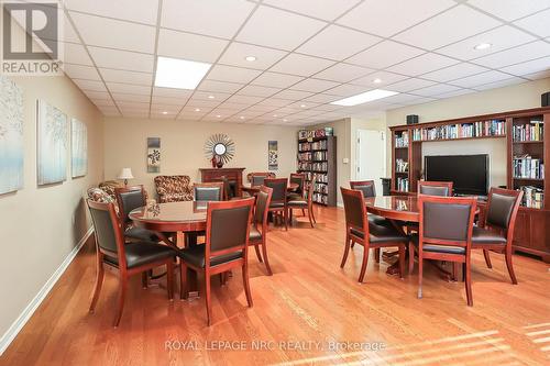 1004 - 81 Scott Street, St. Catharines (443 - Lakeport), ON - Indoor Photo Showing Dining Room