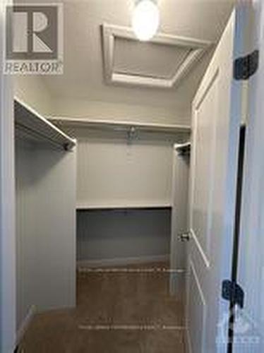 250 Tullaghan Heights, Ottawa, ON - Indoor With Storage