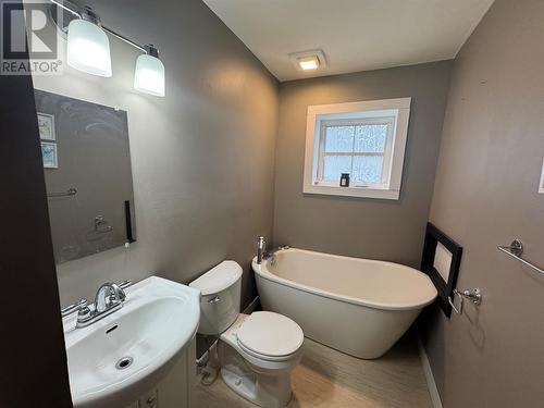 61 Chaytors Road, Conception Bay South, NL - Indoor Photo Showing Bathroom