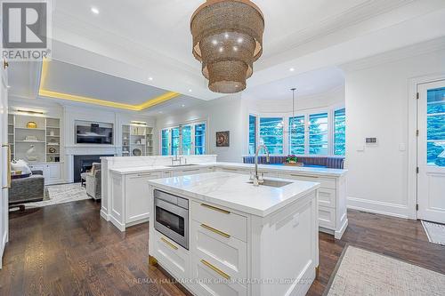 12 Sandy Ridge Court, Whitchurch-Stouffville, ON - Indoor Photo Showing Kitchen