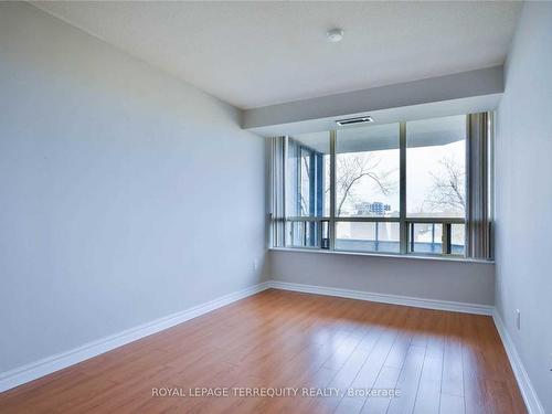 408-8501 Bayview Ave, Richmond Hill, ON - Indoor Photo Showing Other Room