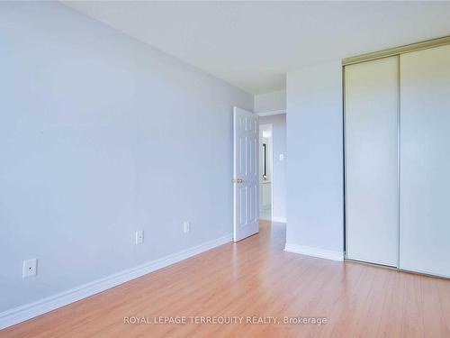 408-8501 Bayview Ave, Richmond Hill, ON - Indoor Photo Showing Other Room