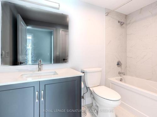 301-153 Wilson St W, Hamilton, ON - Indoor Photo Showing Bathroom